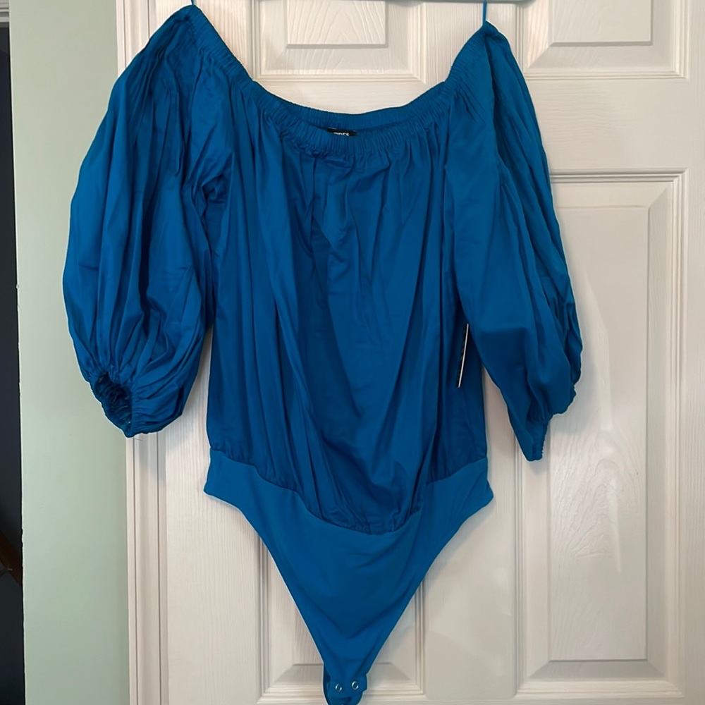 Balloon sleeve off the shoulder bodysuit